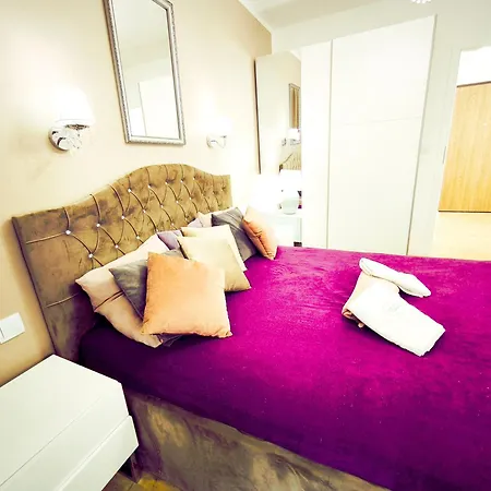 Grobla 1 + Parking Апартаменты *